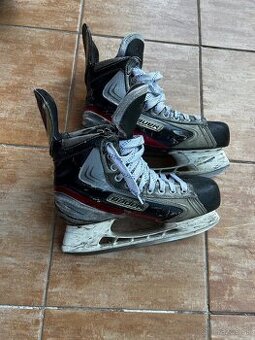 Používané korčule Bauer Velkost 44,5