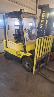 Vysokozdvižný vozik Hyster 2t