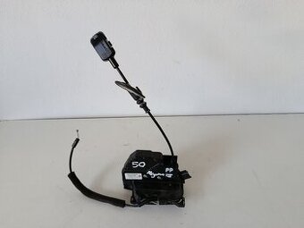 zamok dveri PP megane3 805020022r 50€