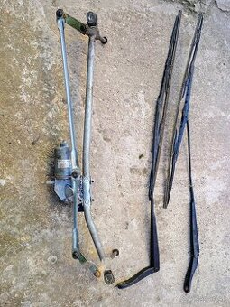 Motorček stieračov Renault Master 3