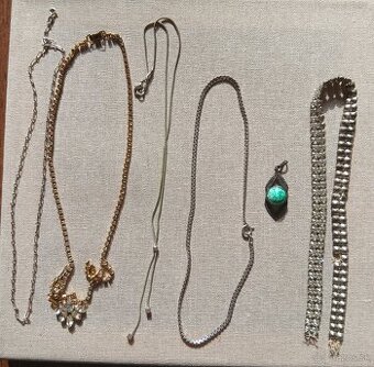 Staršia bižutéria