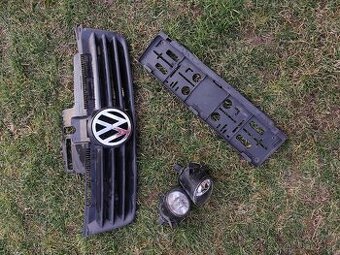 Hmlovky, mriežka, držiak ŠPZ Volkswagen Polo