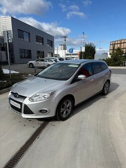 Ford focus benzin