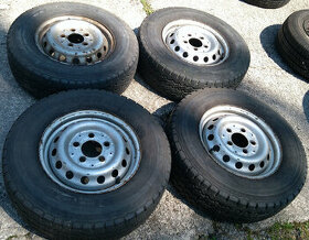 4 ks letné pneu Dunlop na plechových diskoch Sprinter/L