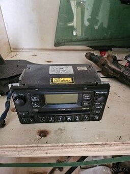 Predám autoradio toyota rav4 2001 - 2006