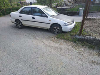 Darujem Mazdu 323