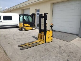 Yale MS14, nosnosť 1 400 kg, vidly dlhé 150 cm