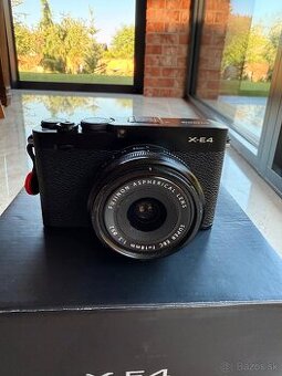 Fujifilm X-E4 + 35mm f1.4 + 18mm f1.4