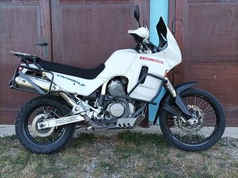 Honda transalp XL600