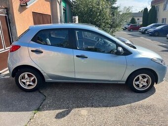 Mazda 2, 1.3l (2008) hatchback - 140000km - 1