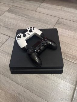 Predám PS4 Slim 500 GB + 2 ovládače + 9 hier