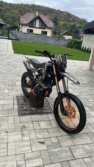Predám/vymením motorku kxd 150