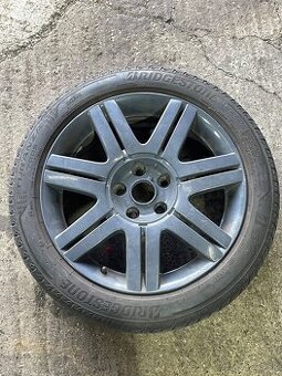225/45 r27