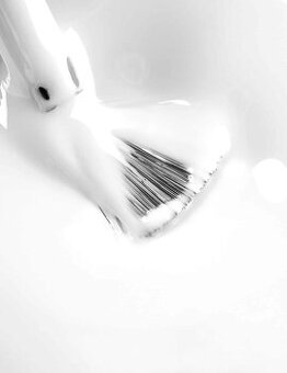 Gelovy lak na nechty LeMiniMacaron - Milkshake- biely