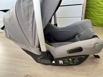 Autosedacka NUNA pipa next seda