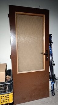 Dvere štadart presklené