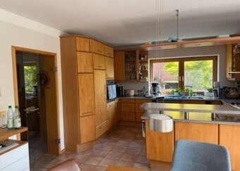 Kuchyně olše masiv se spotřebiči,5891