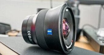 Sony Zeiss Batis 2.8/18 mm