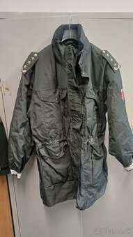 Zimná policajná bunda s odnímatelnou vložkou