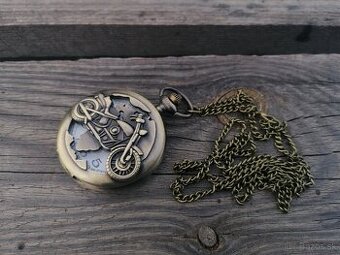 Motorka vreckové hodiny