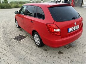 Škoda fabia II    4990€