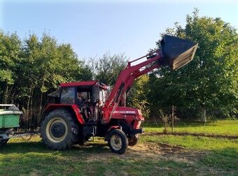 Zetor Crystal 8211 s nakladačom.