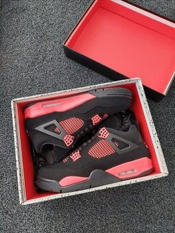 Jordan 4