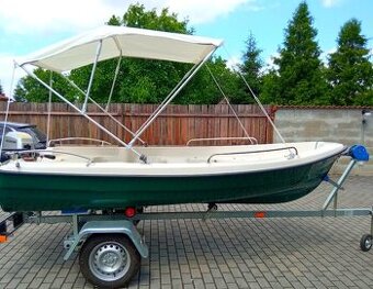 Loď 5HP+vlek veslà
