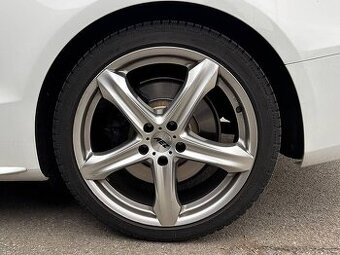 Zimna sada AEZ 5x112 255/35 R19