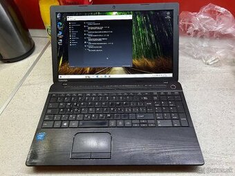 Toshiba Satellite C50 s 15,6"HD LCD,Intel 2x2,4ghz,4gb,500g