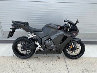 Honda CBR600RR model 2025