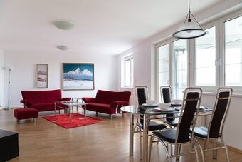 Predaj veľkého 3-izbového bytu s možnosťou úpravy na 4-izbov