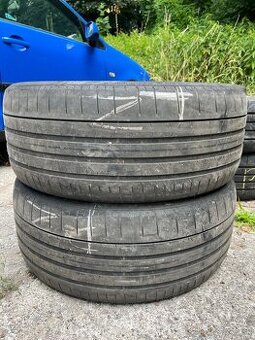 Pirelli 275/40/R22 Letné
