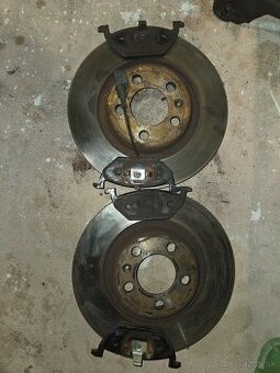 Brzdové kotúče vw bora - 1