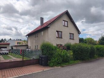 5izb byt v dome