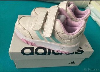 Adidas tenisky