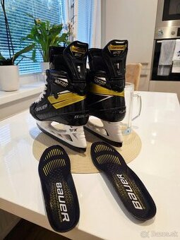 Bauer Supreme Ultrasonic