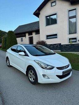 Hyundai Elantra 1.6 97KW RV 2013