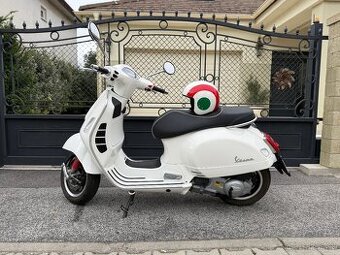 Vespa GTS 300 Super