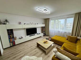 VKUSNÝ A SLNEČNÝ 3-IZBOVÝ BYT NA ROZKVETE