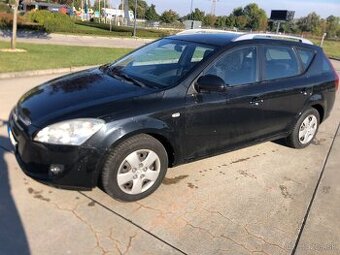 Kia ceed 1.6 benzin