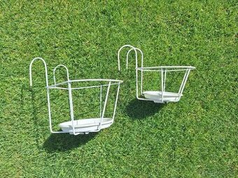 Závesný kovový držiak na kvetináč - 1