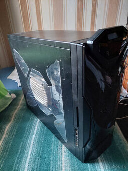 Stolný počítač Asus P6T Deluxe