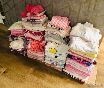 Oblečenie pre dievčatko 3-6m / cca 147ks