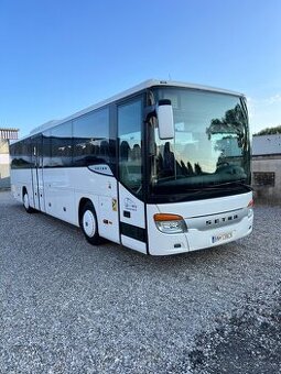 Setra S 415 H. €5 lift