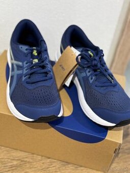Asics bežecké/botasky