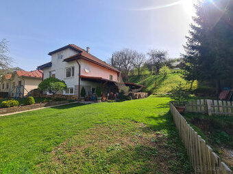 Ponúkame na predaj Rodinný Dom / Chalupu v srdci Nízkych Tat