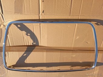 Predám chrómový rámik AUDI A3 do prednej masky