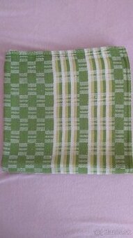 Predám obrusy,uteráky, utierky,látky, návlek na vankúš