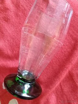 Predám pivové poháre 0,5 litra